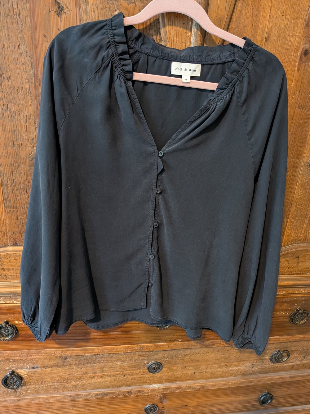 cloth & stone Black Button-Front Long Sleeve Blouse